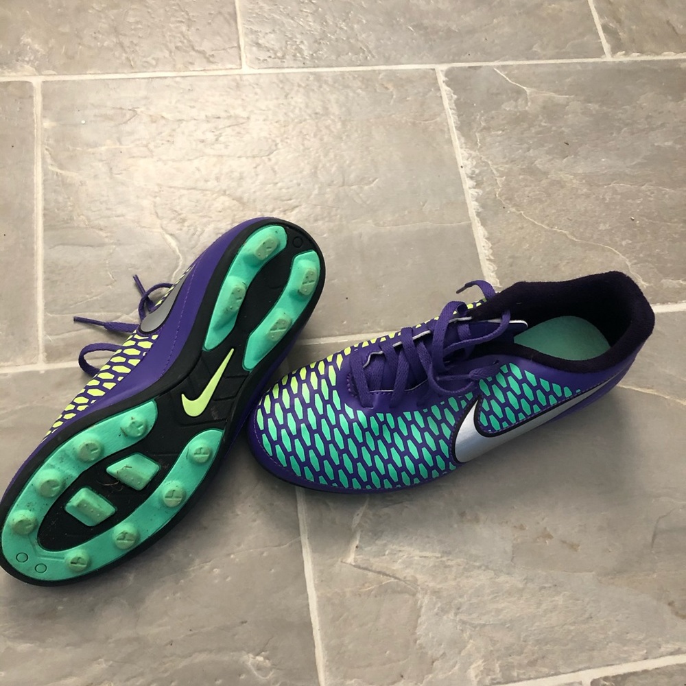 Nike Purple & Teal Women's Soccer Cleats
